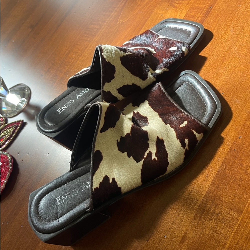 Enzo Angiolini Brown and White Cow Print Flats